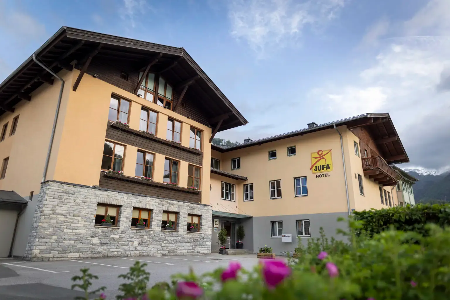 JUFA Hotel Kaprun in Kaprun, Salzburg