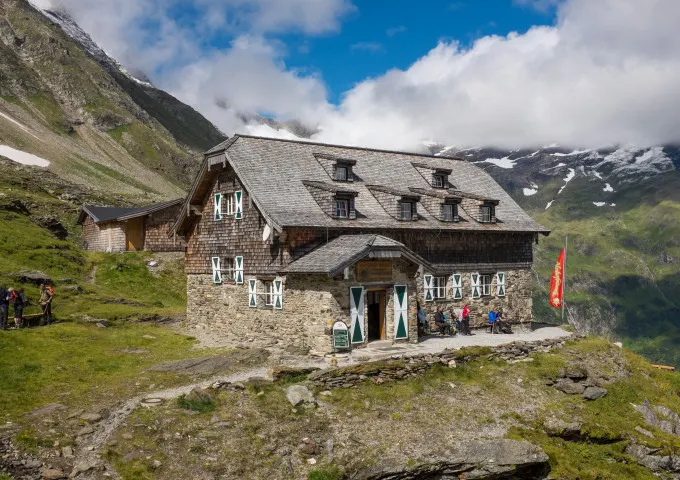 Naturfreunde Schutzhaus Neubau in Rauris, Salzburg