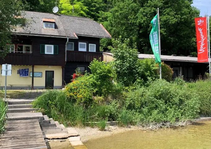 Wallerseehaus in Seekirchen, Salzburg