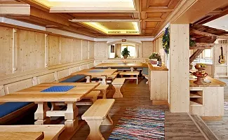 Jugendhotel Noichl in Aurach bei Kitzbühel, Tirol