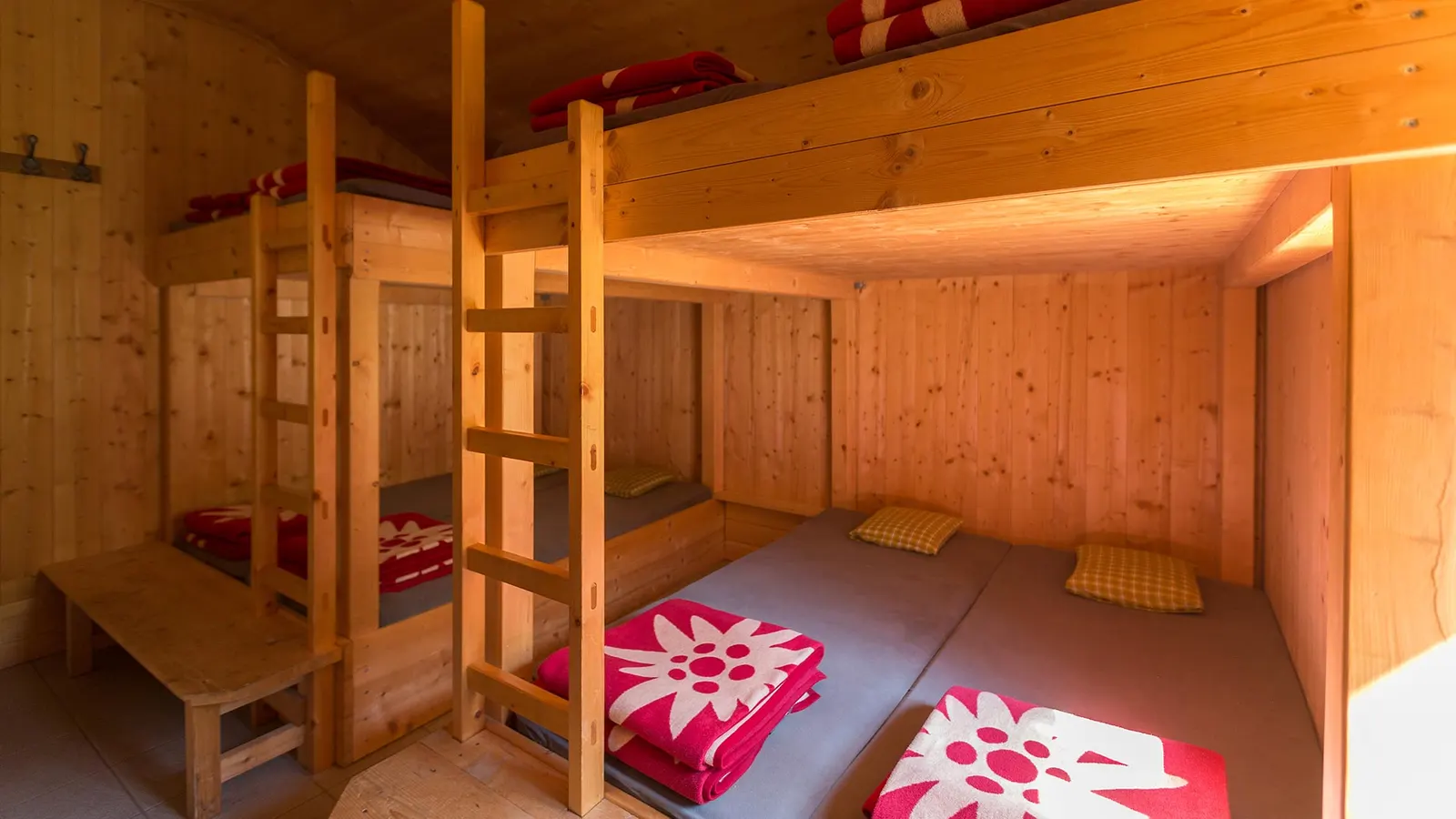 Plauener Hütte in Brandberg, Tirol