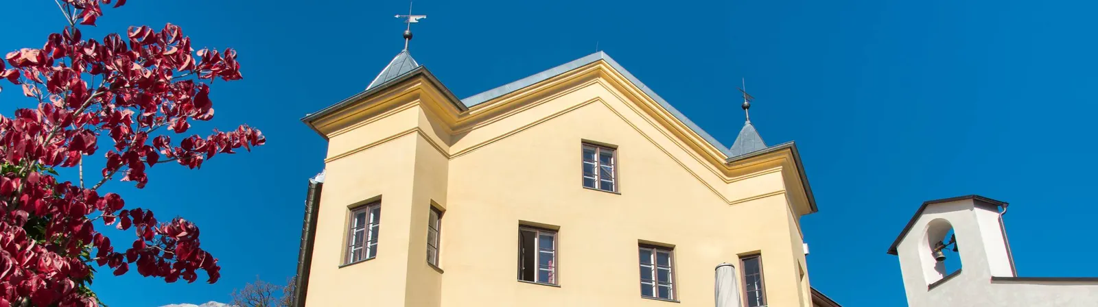 Schloss Wohlgemutsheim / Exerzitienhaus der Don Bosco Schwestern in Baumkirchen, Tirol