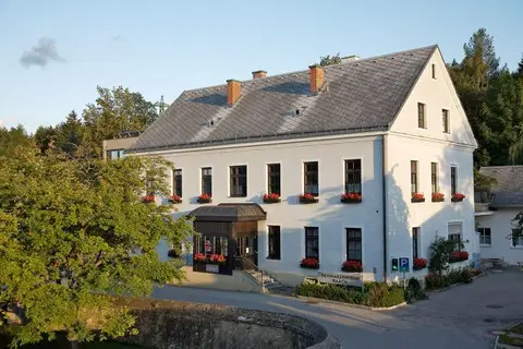Seminarzentrum Raach in Raach am Hochgebirge