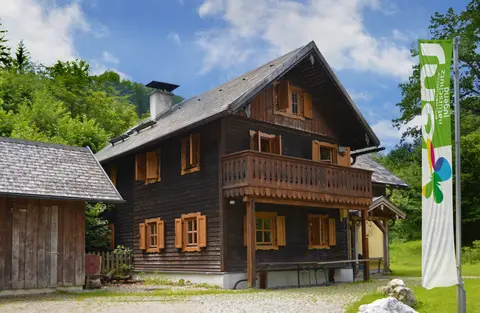 ÖNJ Haus Spechtenschmiede in Koppl