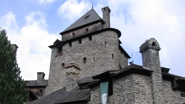 Burg Finstergrün in Ramingstein, Salzburg